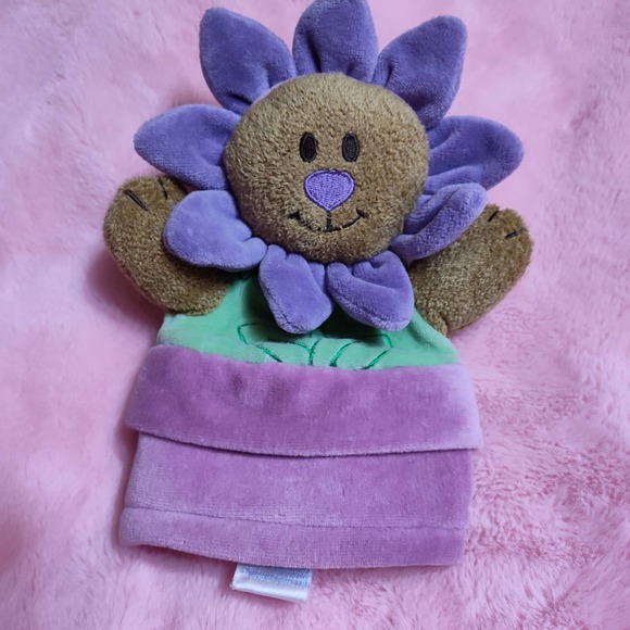 KRU Layette Plush Rattle Baby Toy/ Puppet Bear Flower - Picture 4 of 4